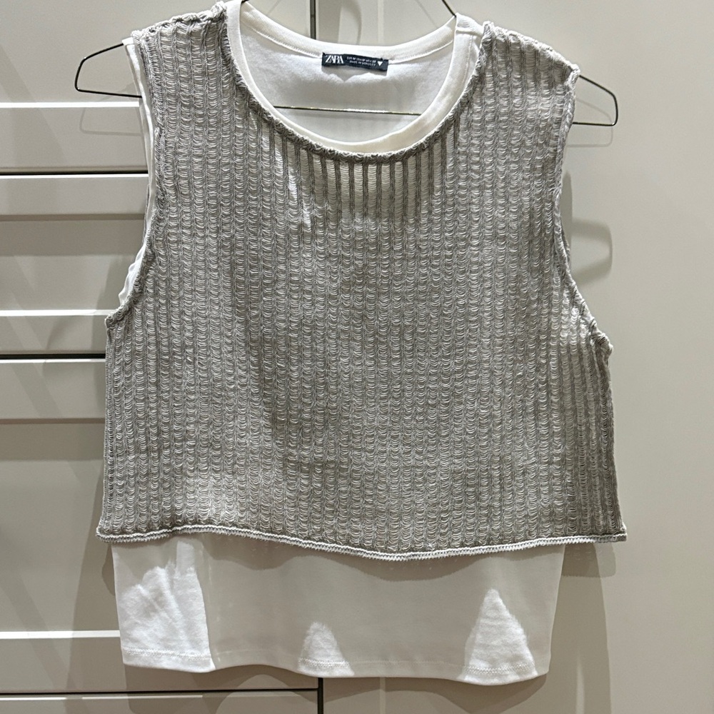 Zara Ribbed Gray and White Layered Tank Top